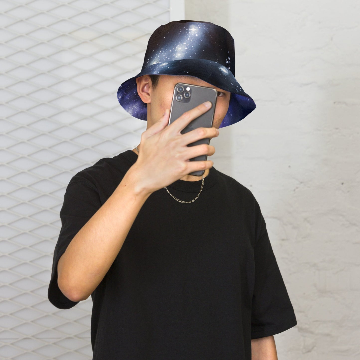 Reversible bucket hat - Animarii Galaxy - Rebecca Papillon